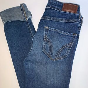 Hollister skinny distressed cuffed jeans-capris